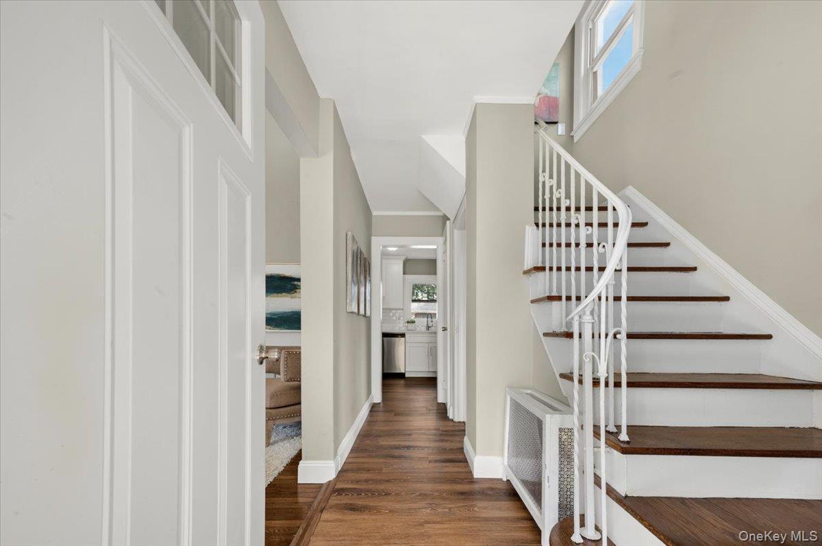 Single Family Broadfield  Nassau County, NY 11550, MLS-987044-3