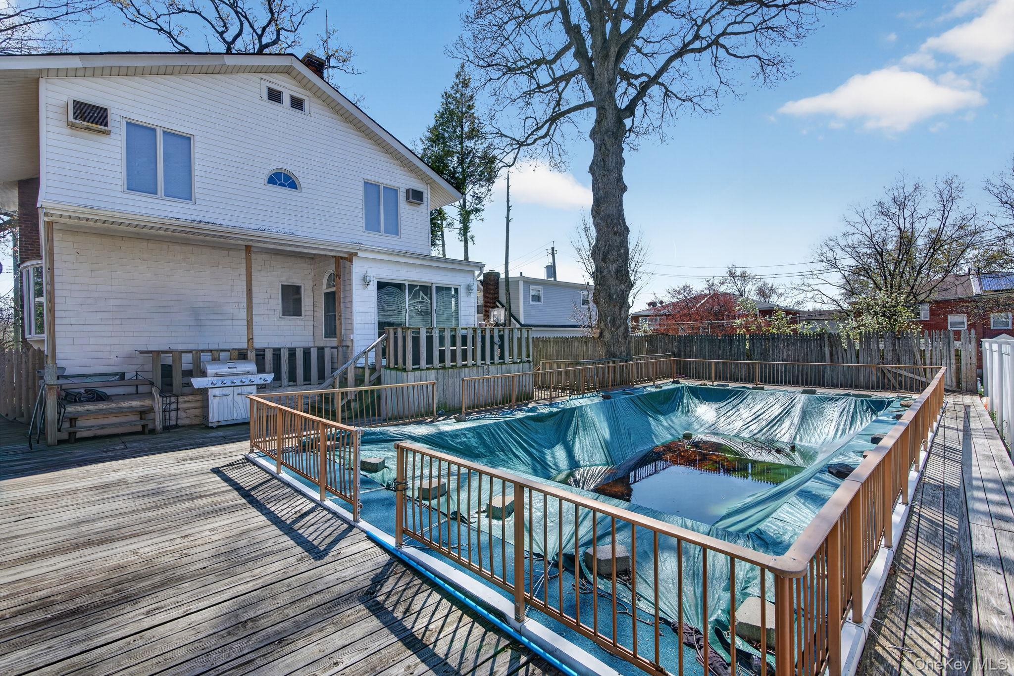 Single Family Katan  Staten Island, NY 10308, MLS-987079-18