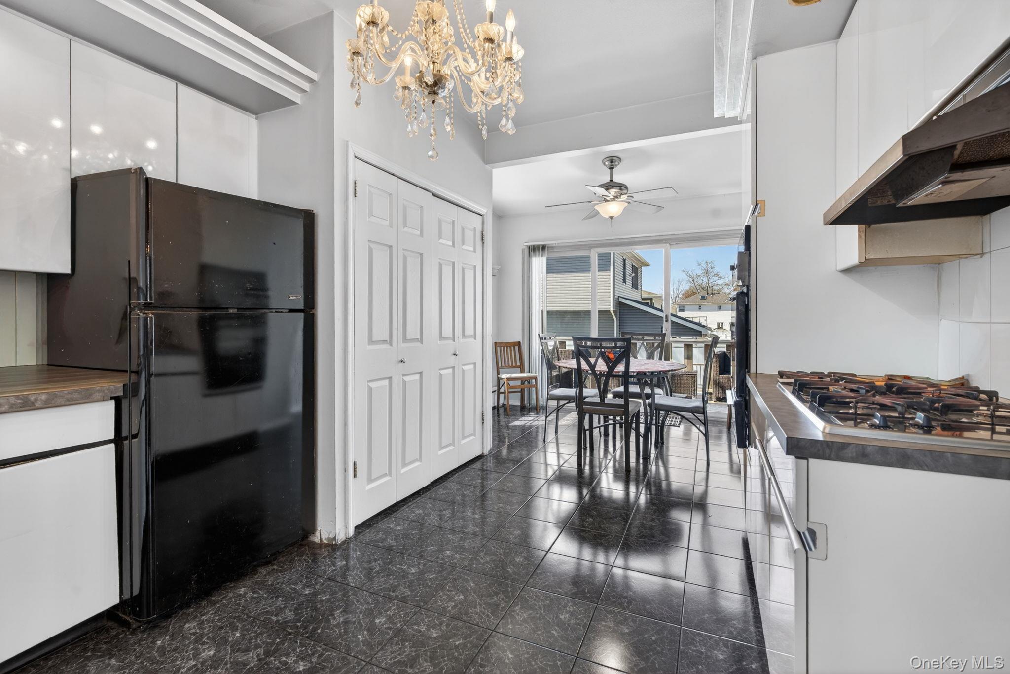 Single Family Katan  Staten Island, NY 10308, MLS-987079-6