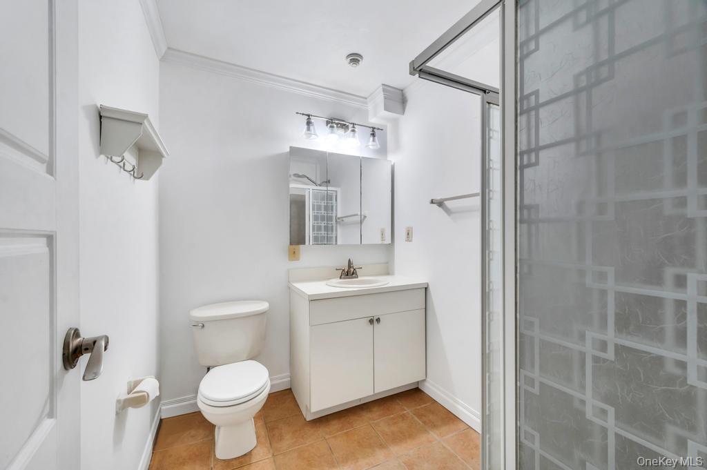 Coop Pointe  Suffolk County, NY 11727, MLS-987085-10