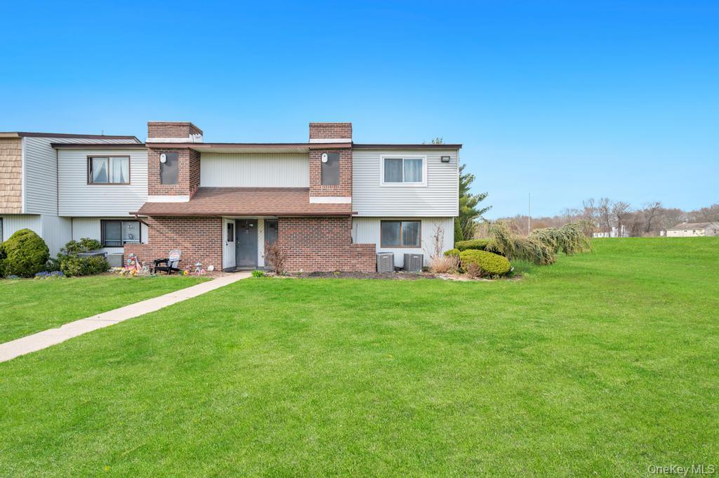 Coop Pointe  Suffolk County, NY 11727, MLS-987085-2