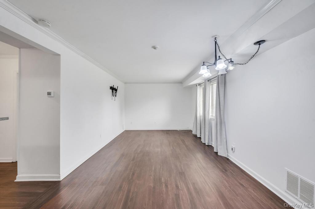 Coop Pointe  Suffolk County, NY 11727, MLS-987085-5