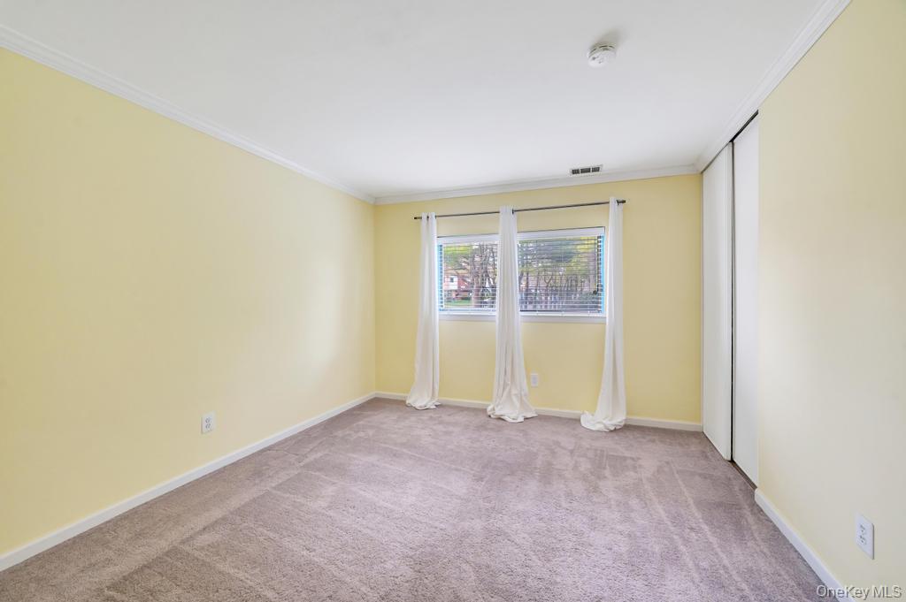 Coop Pointe  Suffolk County, NY 11727, MLS-987085-8