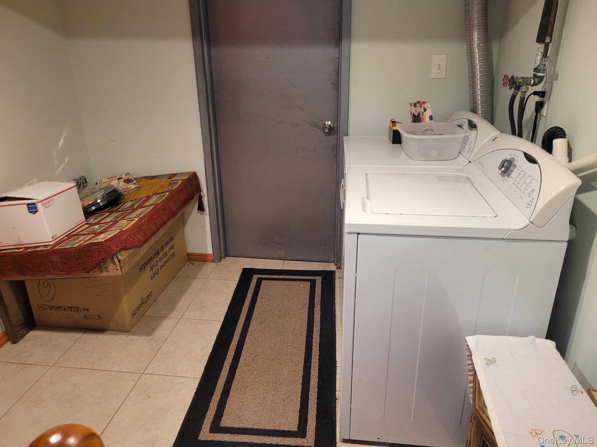 Single Family 158th Queens, NY 11414, MLS-987104-29