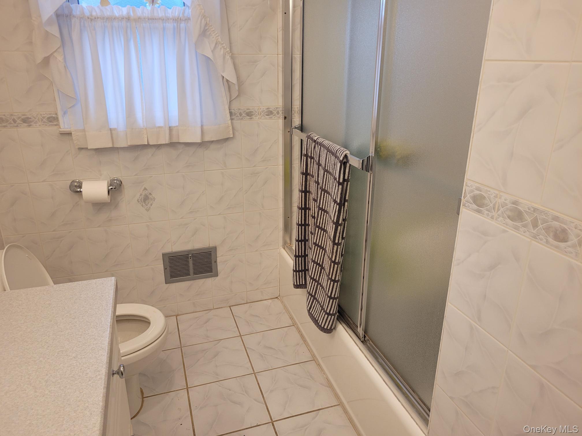 Single Family 158th Queens, NY 11414, MLS-987104-31