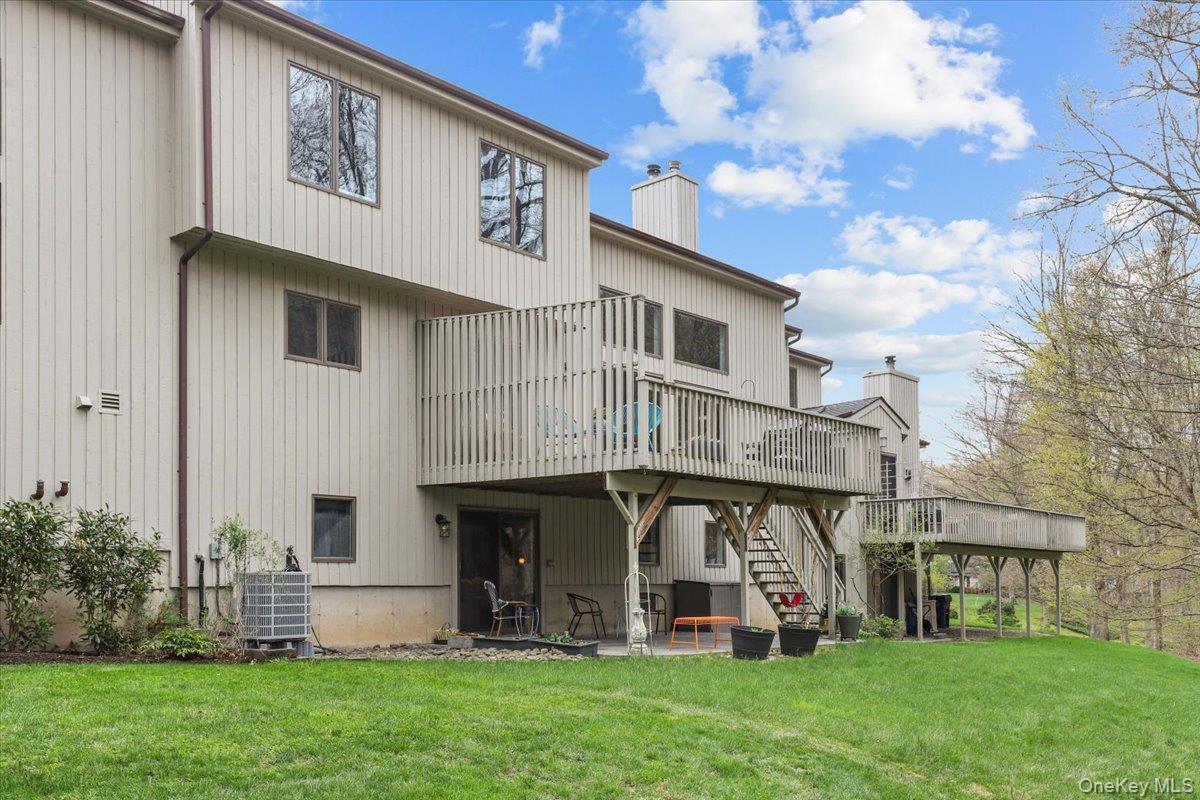 Single Family Driftwood  Westchester County, NY 10589, MLS-987127-31