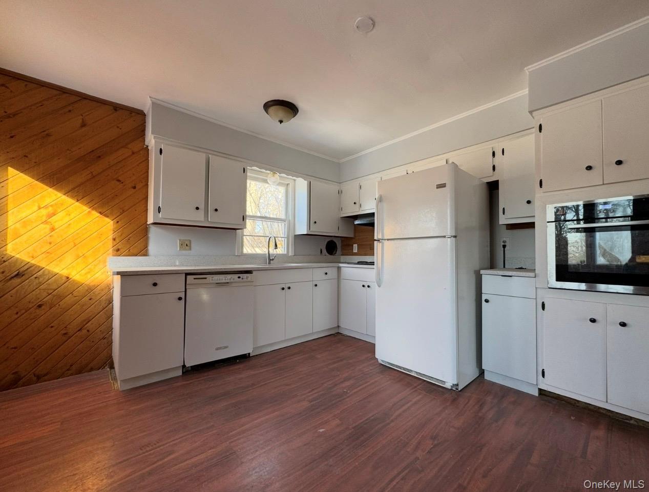 Single Family Linden  Suffolk County, NY 11951, MLS-987133-4