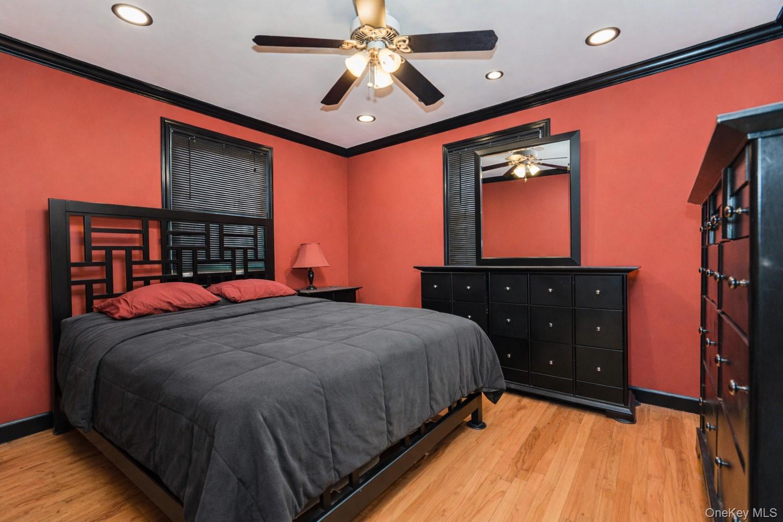 Single Family Cameron  Staten Island, NY 10305, MLS-987154-24