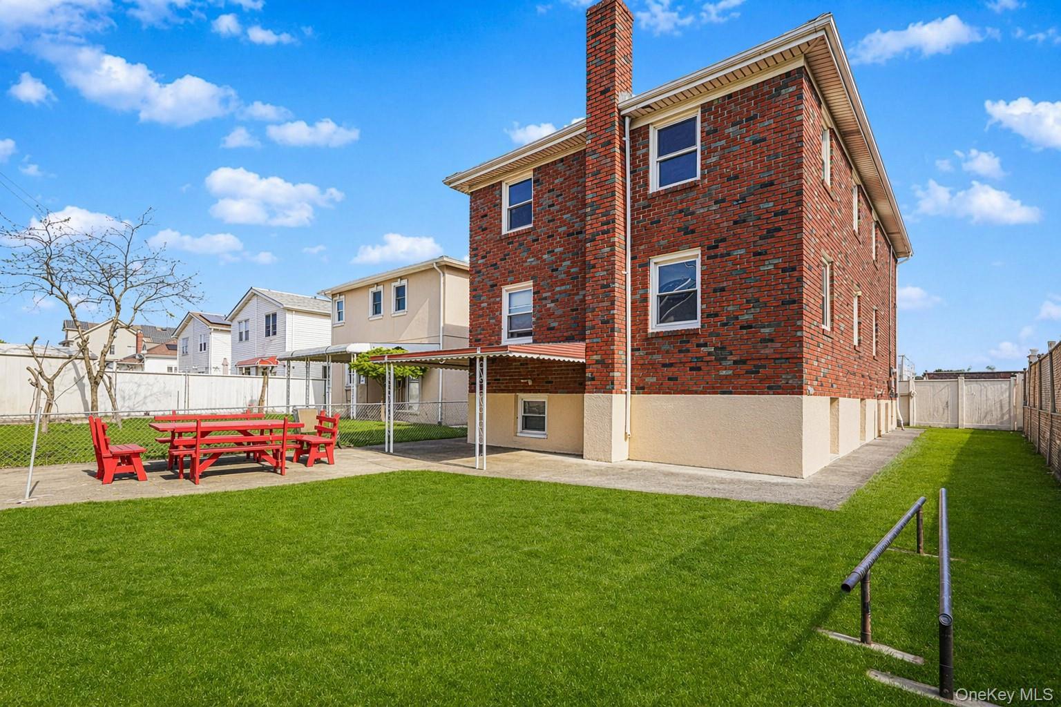 Single Family Cameron  Staten Island, NY 10305, MLS-987154-5