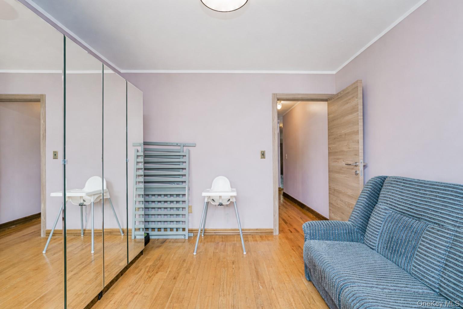 Single Family Tallman  Staten Island, NY 10312, MLS-987167-10