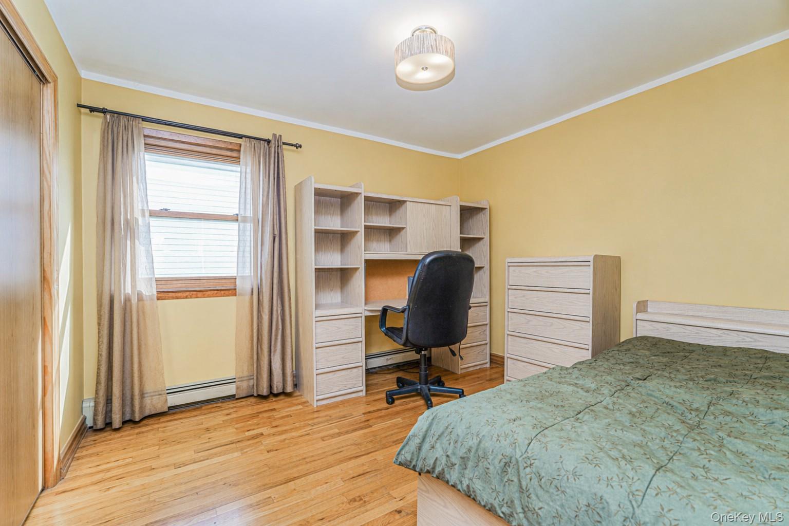 Single Family Tallman  Staten Island, NY 10312, MLS-987167-22