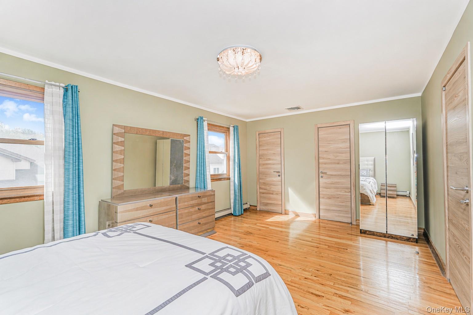 Single Family Tallman  Staten Island, NY 10312, MLS-987167-28