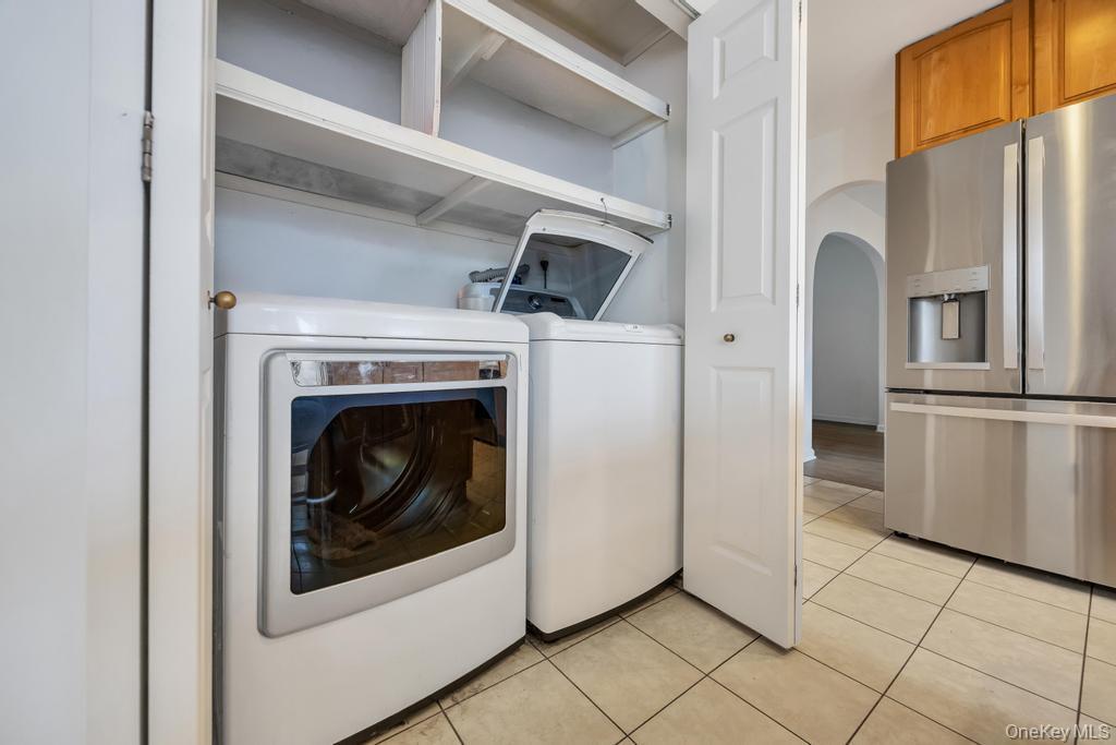 Single Family Chester  Suffolk County, NY 11787, MLS-987172-19