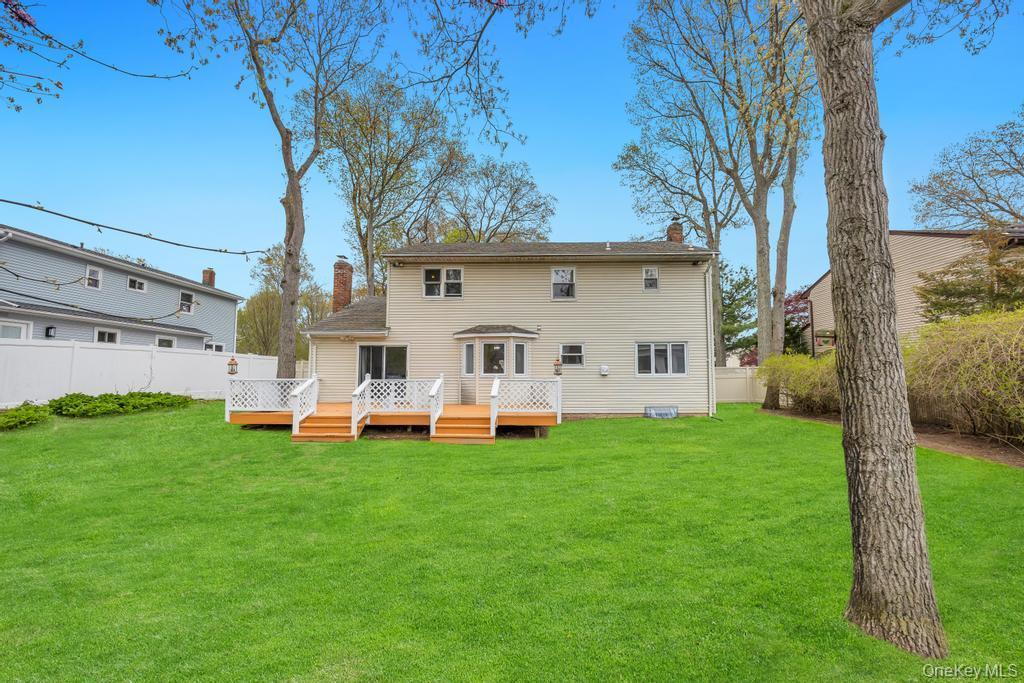 Single Family Chester  Suffolk County, NY 11787, MLS-987172-7