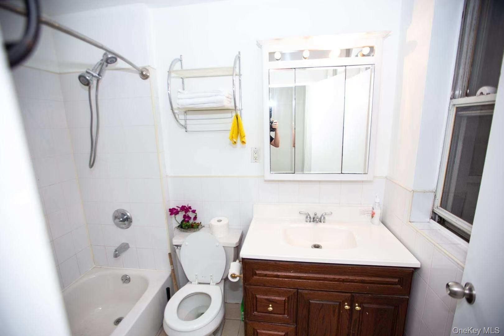 Single Family Janet Place Queens, NY 11354, MLS-987211-15