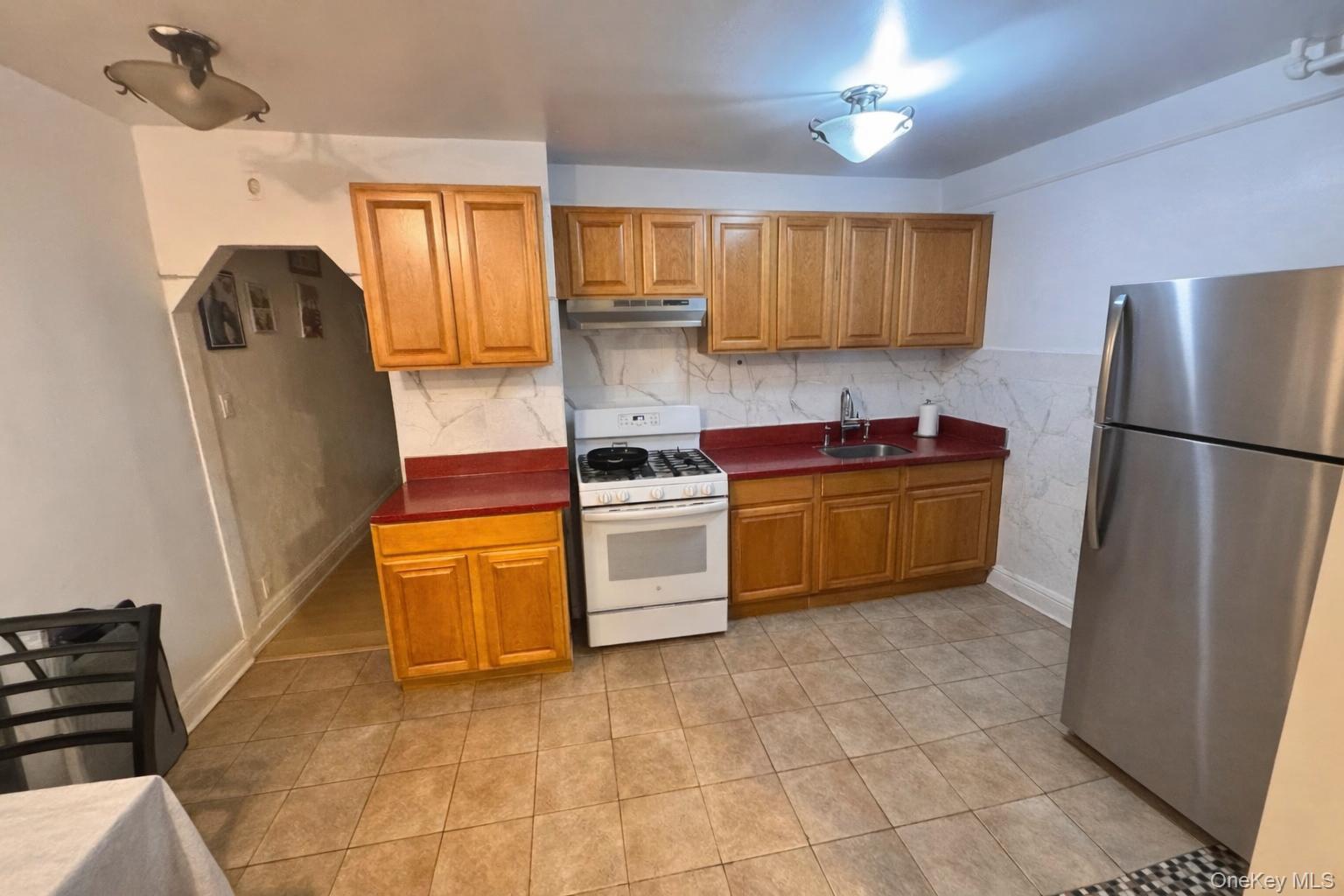 Single Family 80th Queens, NY 11421, MLS-987221-16