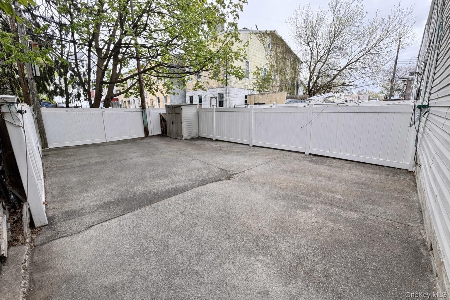 Single Family 80th Queens, NY 11421, MLS-987221-28