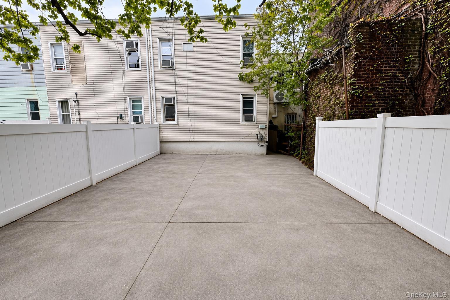 Single Family 80th  Queens, NY 11421, MLS-987221-29