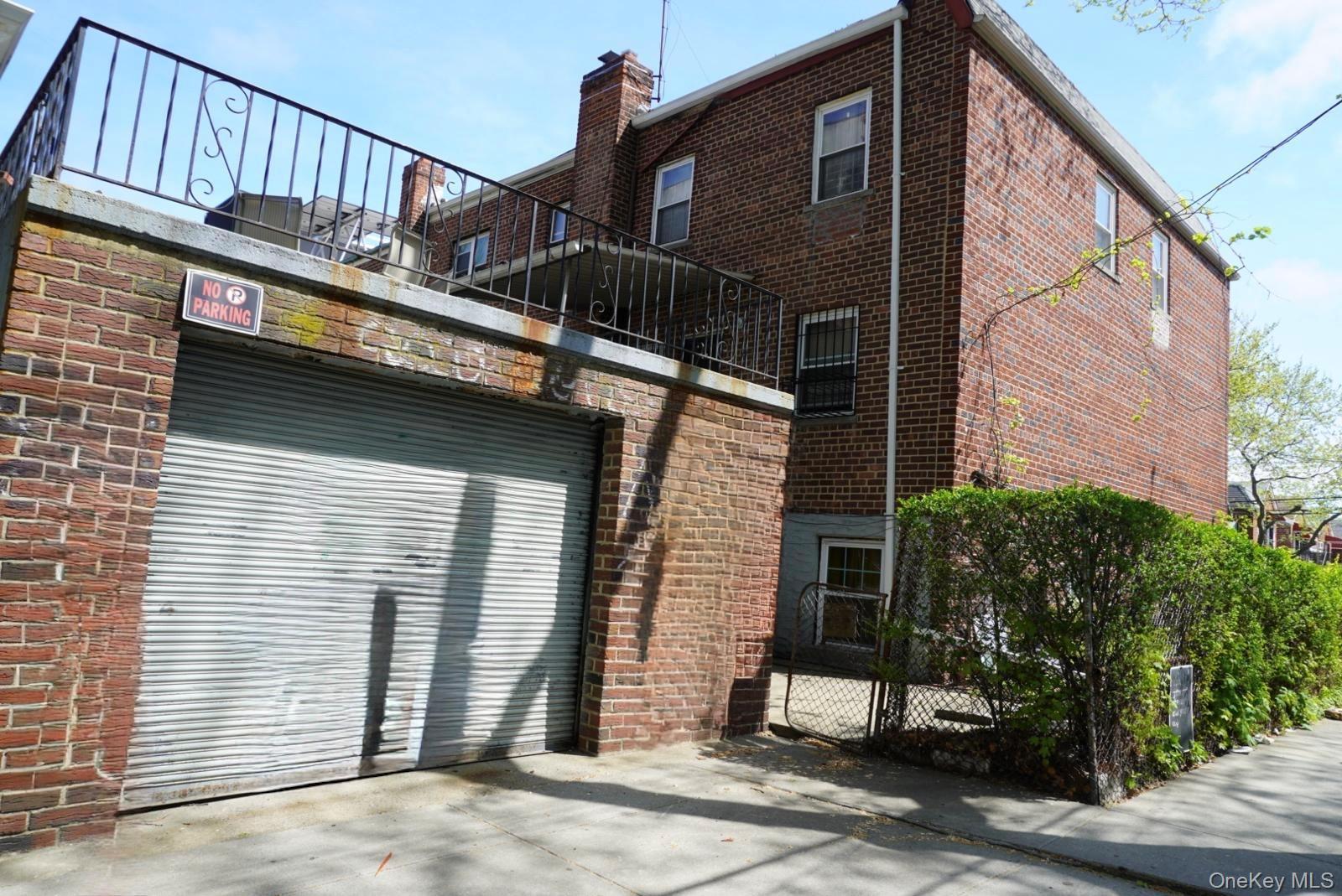 Single Family Bronxwood  Bronx, NY 10469, MLS-987256-6