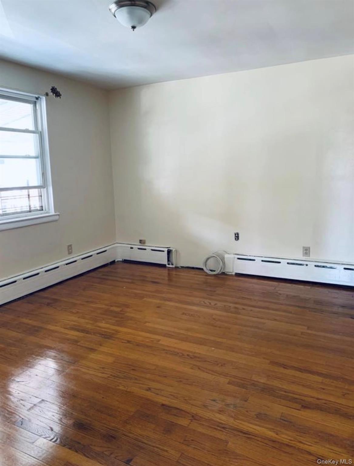 Single Family Seddon Street  Bronx, NY 10461, MLS-987260-11