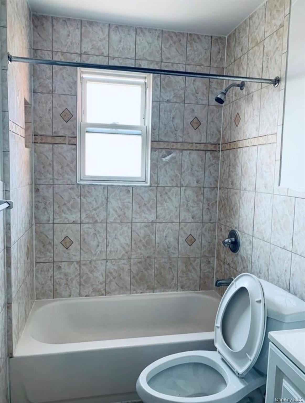 Single Family Seddon Street  Bronx, NY 10461, MLS-987260-9