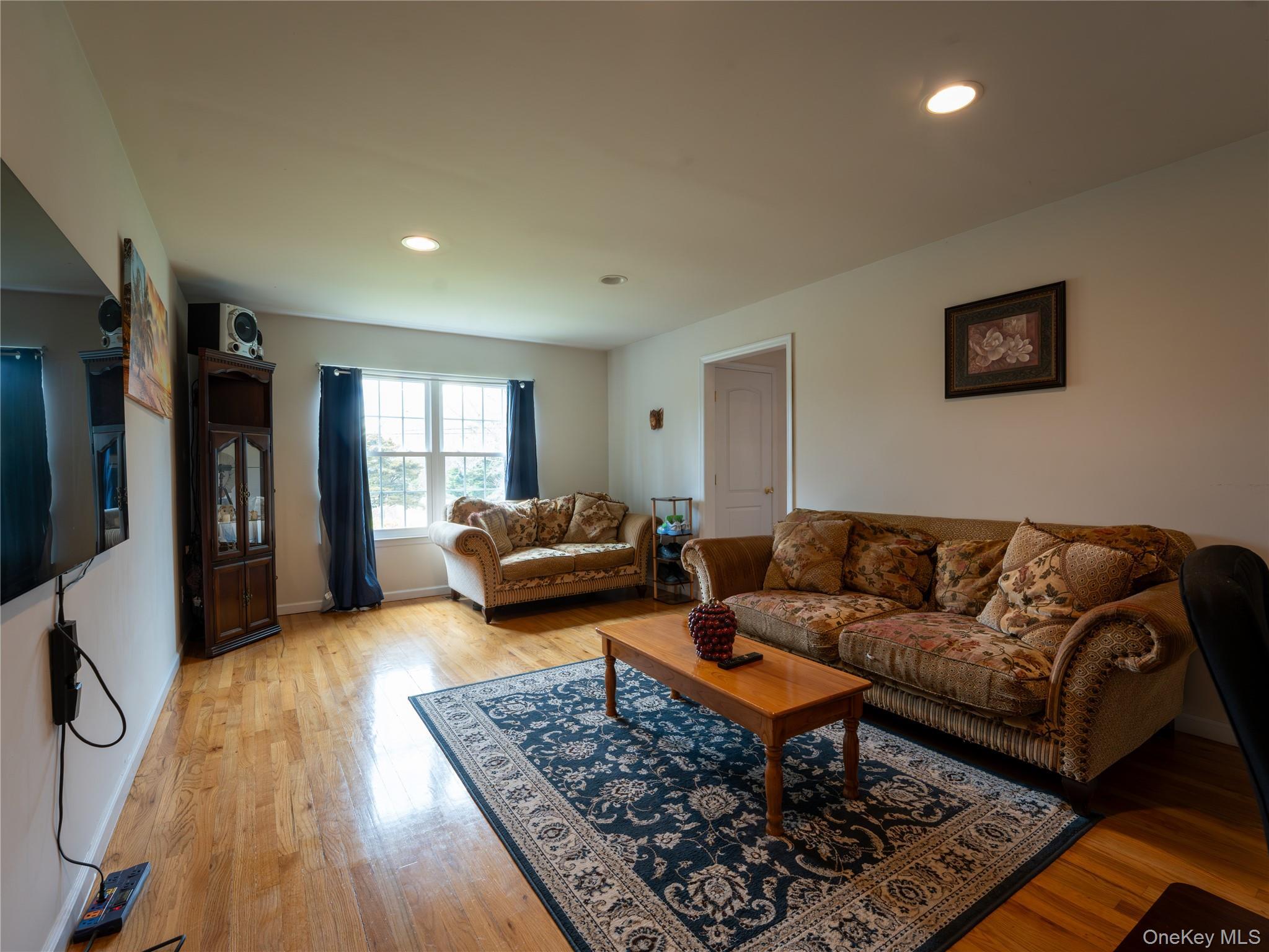 Single Family S Cozine Road Suffolk County, NY 11934, MLS-987270-10