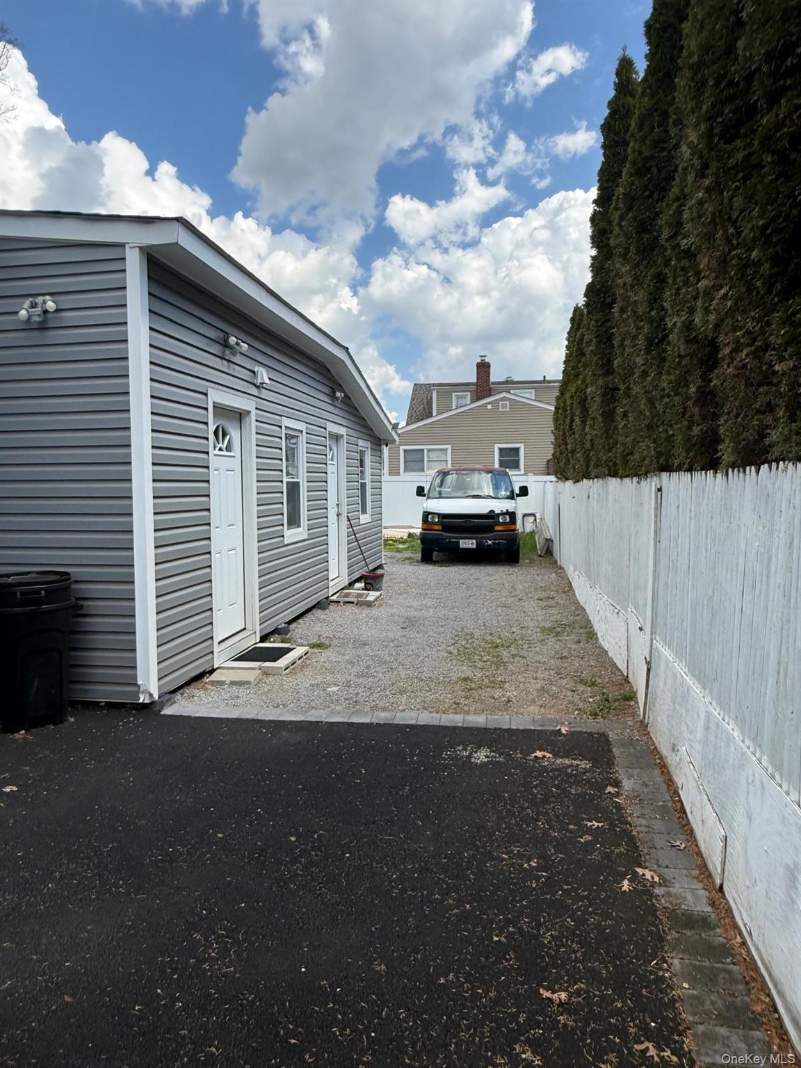 Single Family Beachview Street Suffolk County, NY 11726, MLS-987276-4