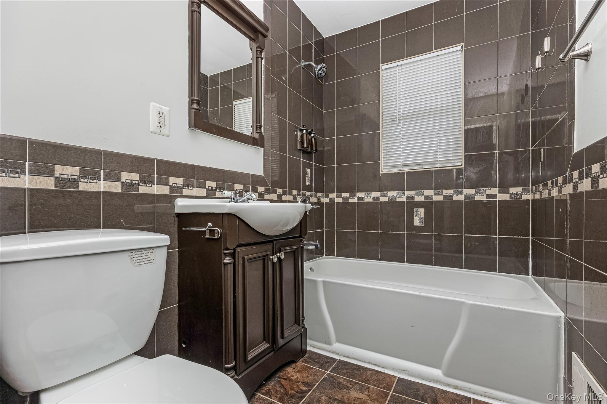 Single Family Farmers  Queens, NY 11434, MLS-987277-10