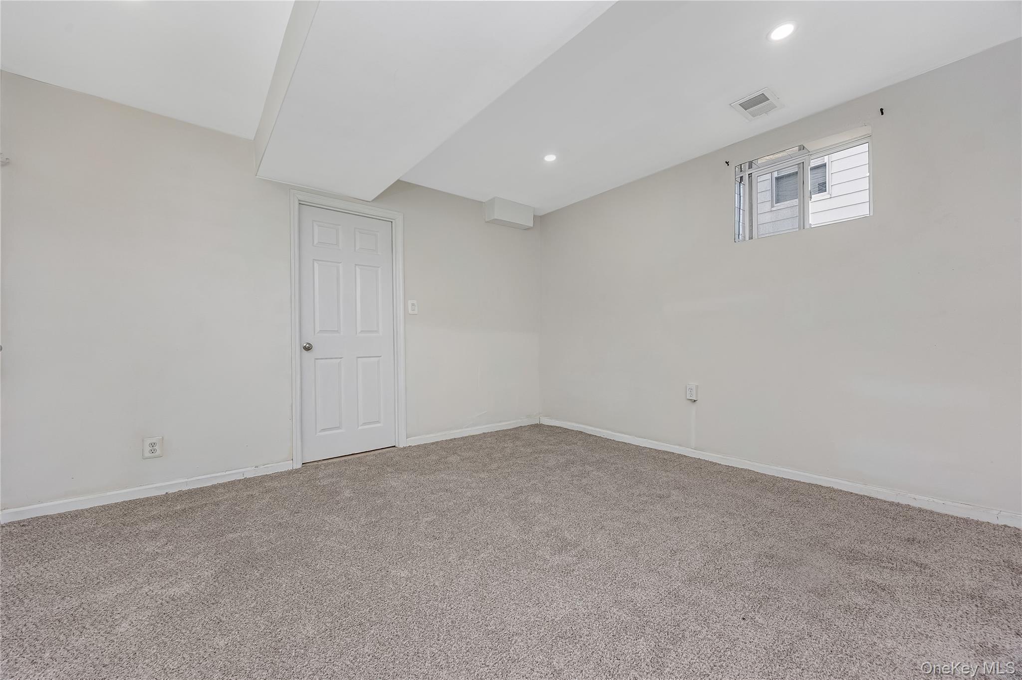 Single Family Farmers  Queens, NY 11434, MLS-987277-19