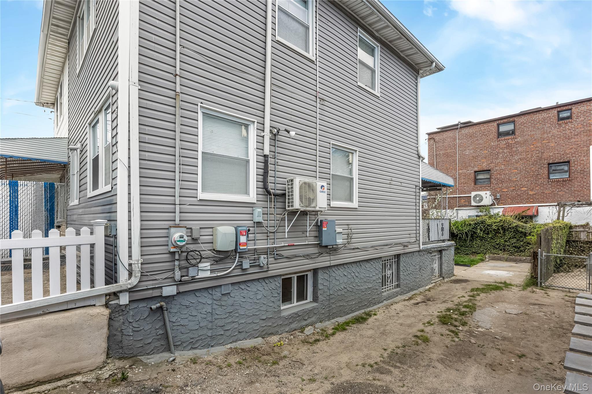 Single Family Farmers  Queens, NY 11434, MLS-987277-22