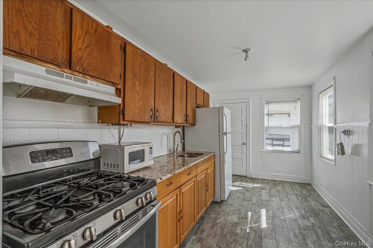 Single Family 87th  Queens, NY 11416, MLS-987288-28