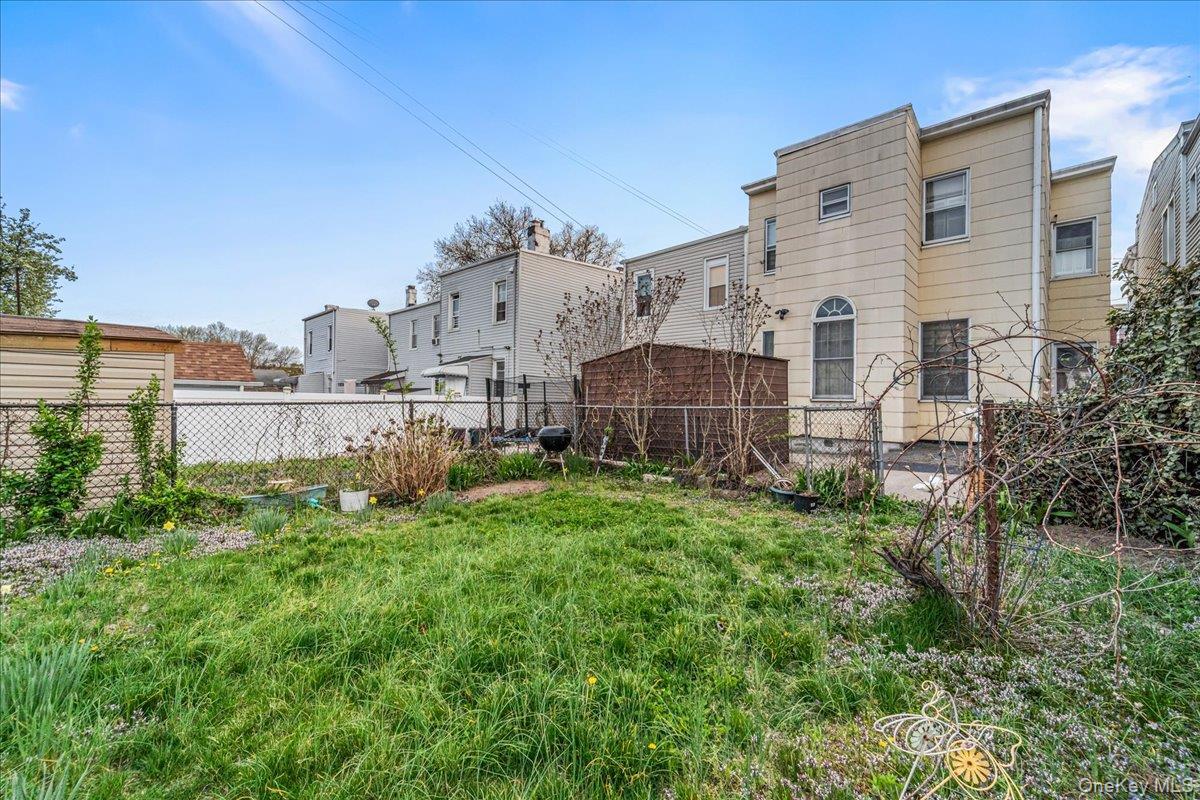Single Family 87th  Queens, NY 11416, MLS-987288-33