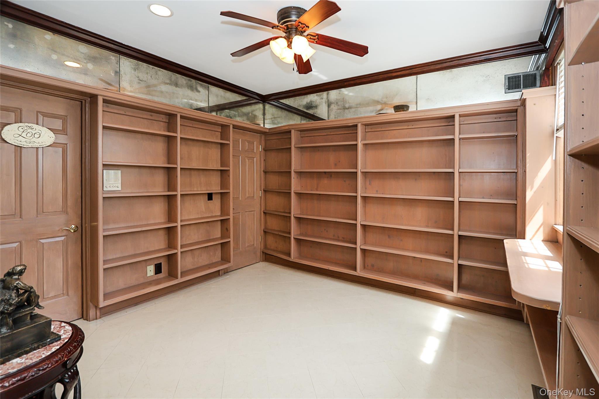 Condo Altessa  Suffolk County, NY 11747, MLS-987307-11