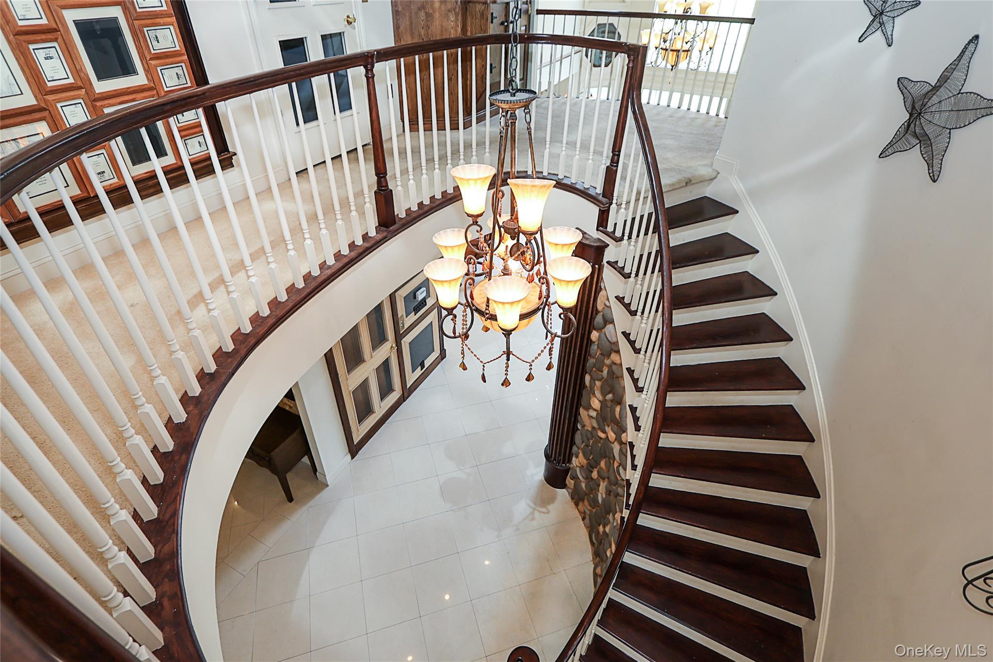 Condo Altessa  Suffolk County, NY 11747, MLS-987307-17