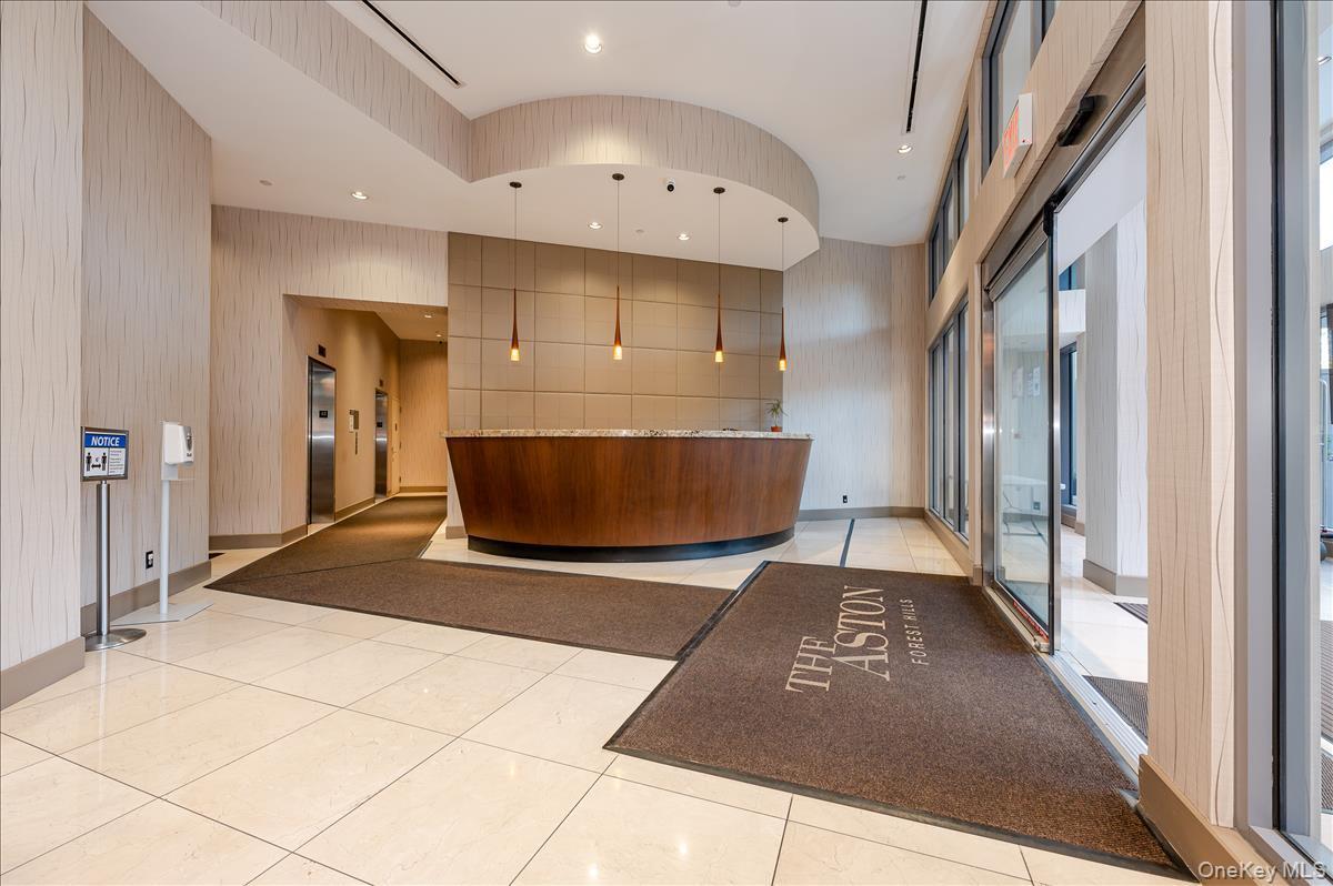 Condo 71st  Queens, NY 11375, MLS-987313-3