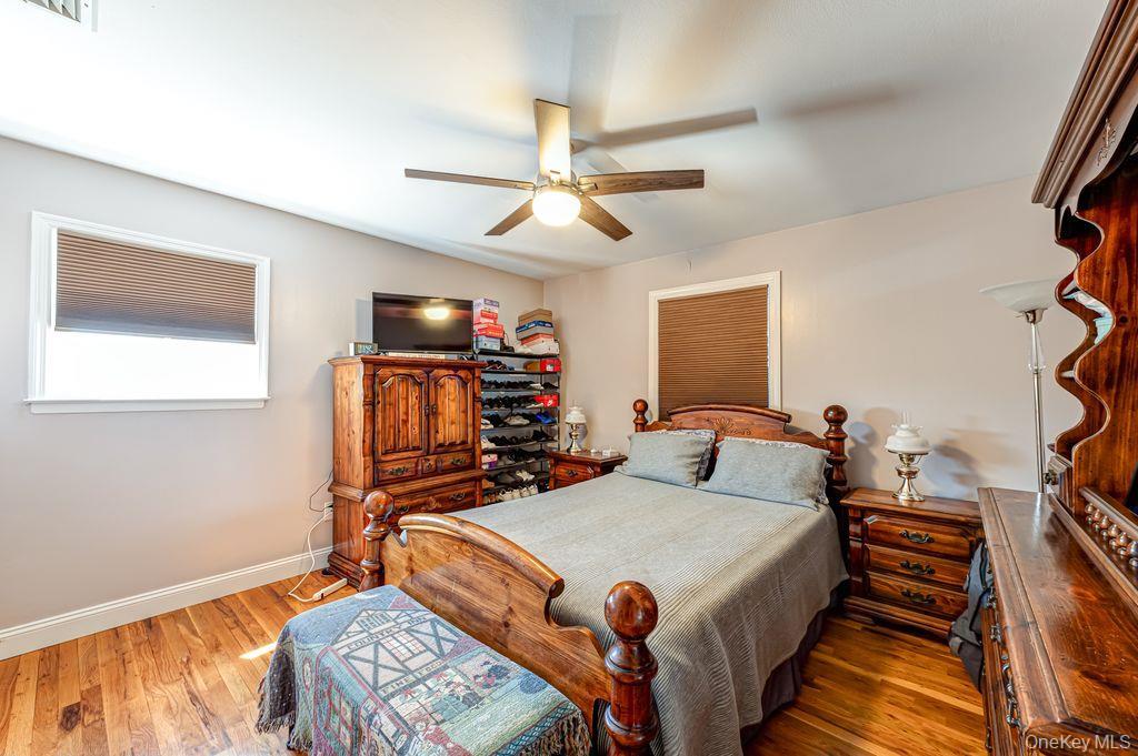 Single Family Cheltenham  Suffolk County, NY 11704, MLS-987322-14