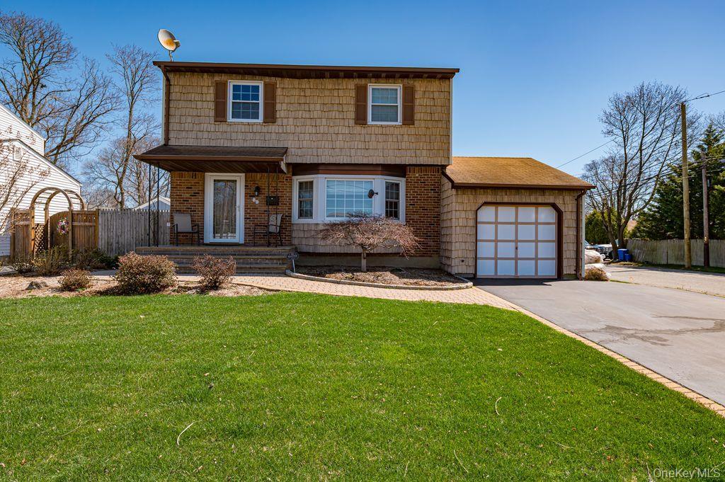 Single Family Cheltenham  Suffolk County, NY 11704, MLS-987322-2