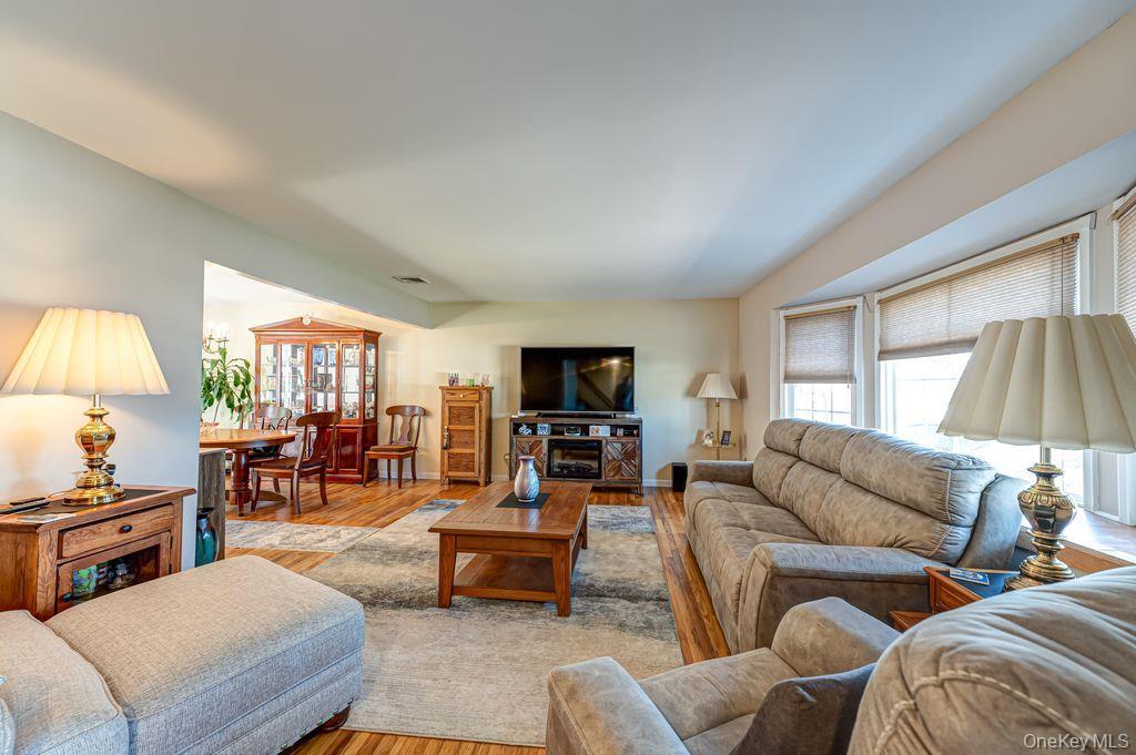 Single Family Cheltenham  Suffolk County, NY 11704, MLS-987322-7