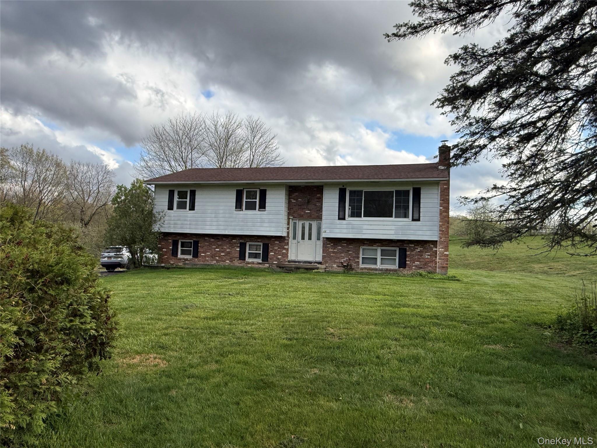 Single Family Schoonmaker  Ulster County, NY 12525, MLS-987332-15