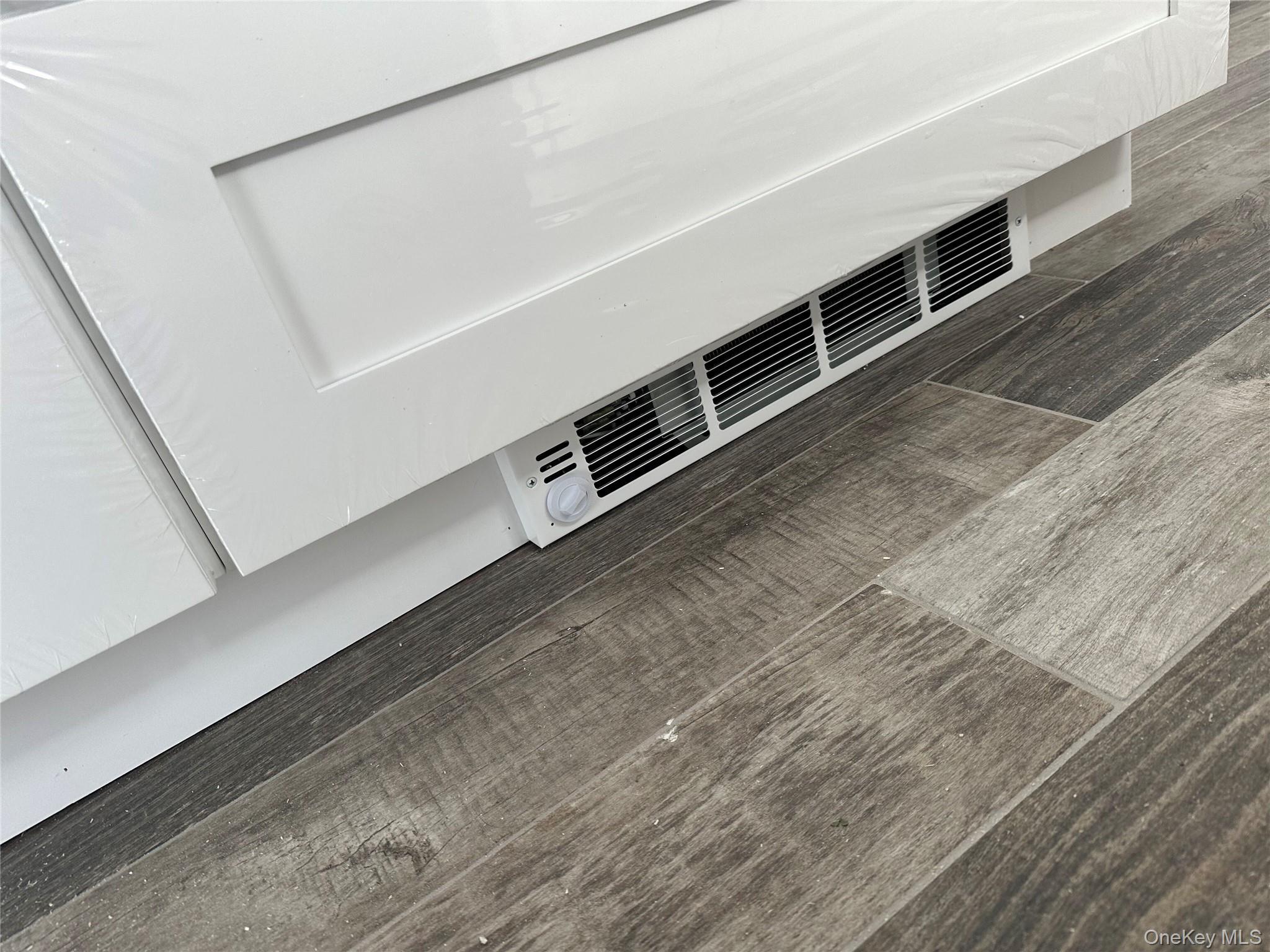 Single Family Schoonmaker  Ulster County, NY 12525, MLS-987332-9