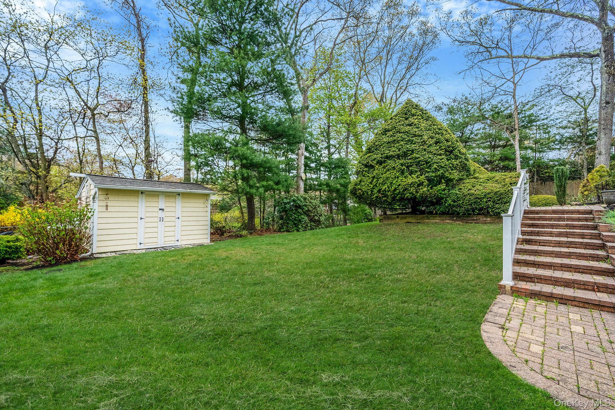 Single Family Lower Cross  Suffolk County, NY 11786, MLS-987350-33