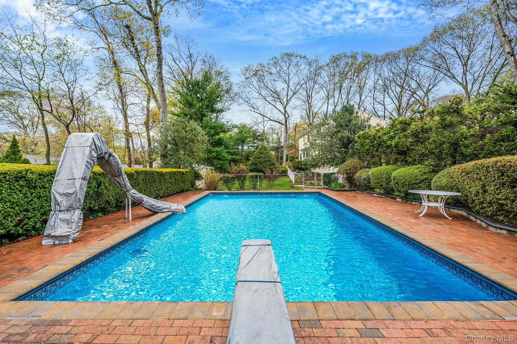 Single Family Lower Cross  Suffolk County, NY 11786, MLS-987350-38