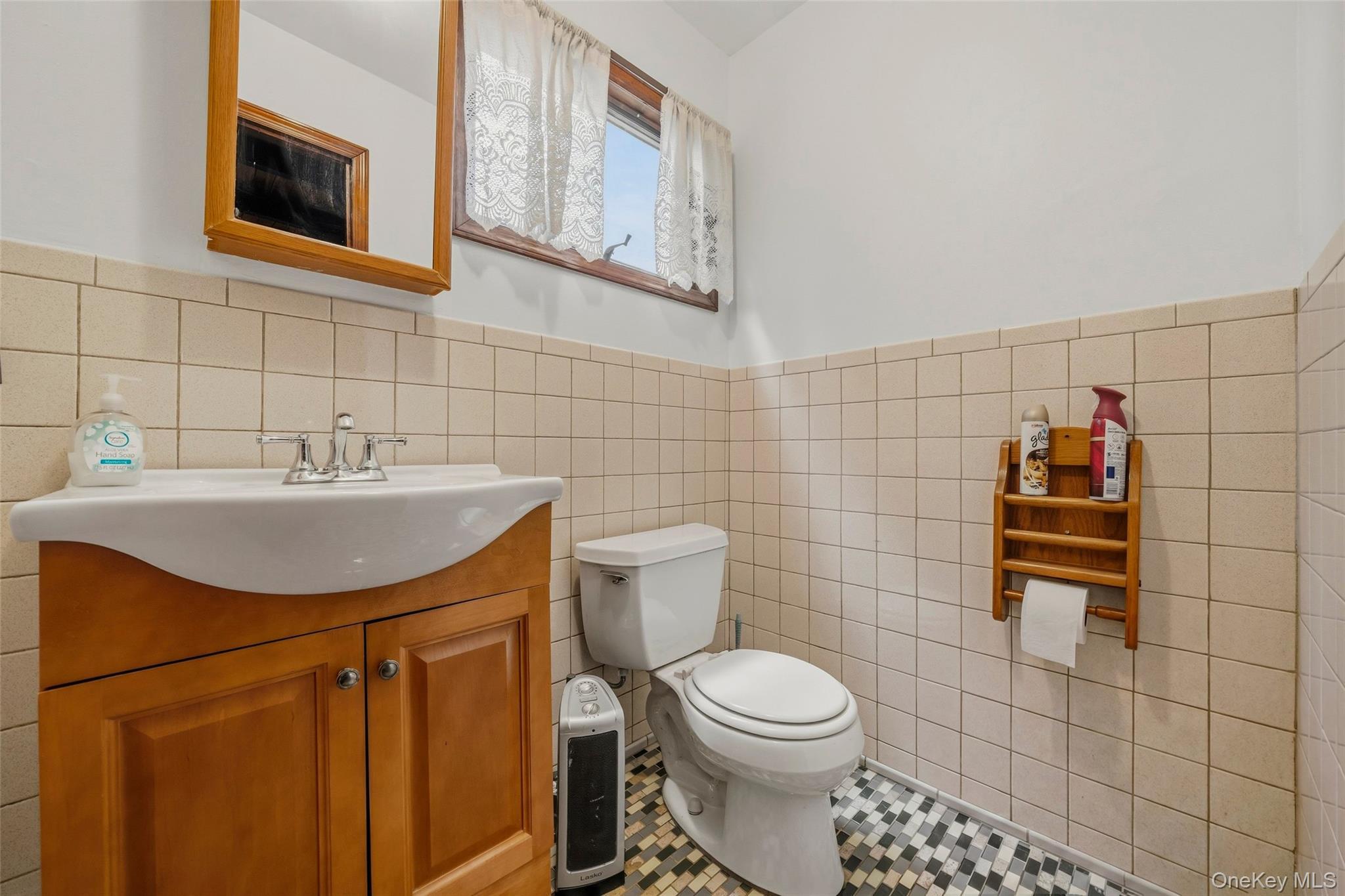 Single Family Lincoln Street Rockland County, NY 10974, MLS-987366-15