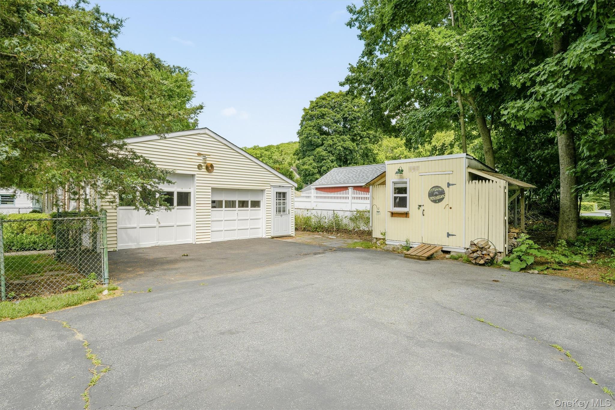 Single Family Lincoln Street Rockland County, NY 10974, MLS-987366-36