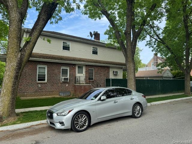Single Family 83rd Avenue  Queens, NY 11426, MLS-987396-4