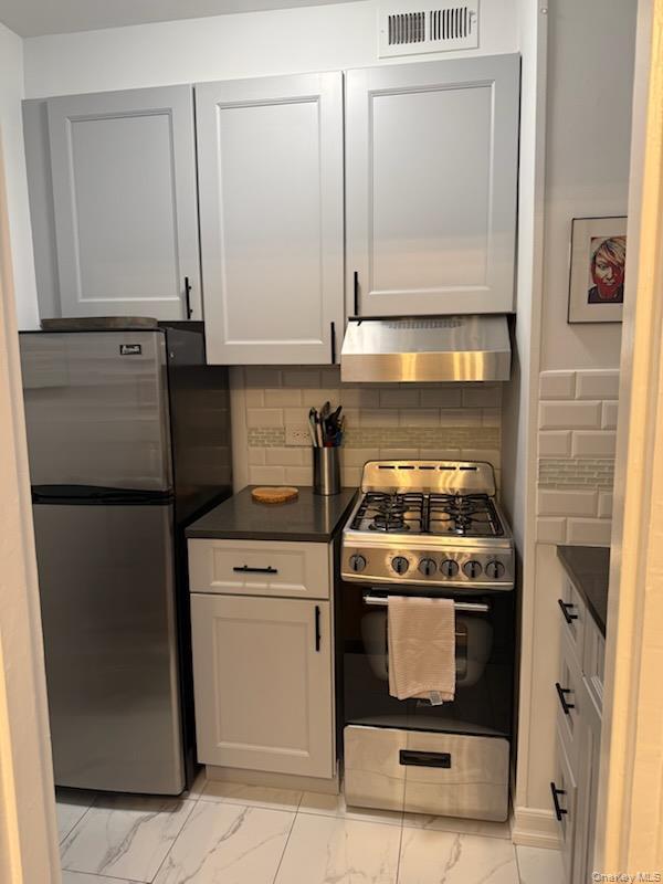 Coop Shore  Brooklyn, NY 11209, MLS-987405-11