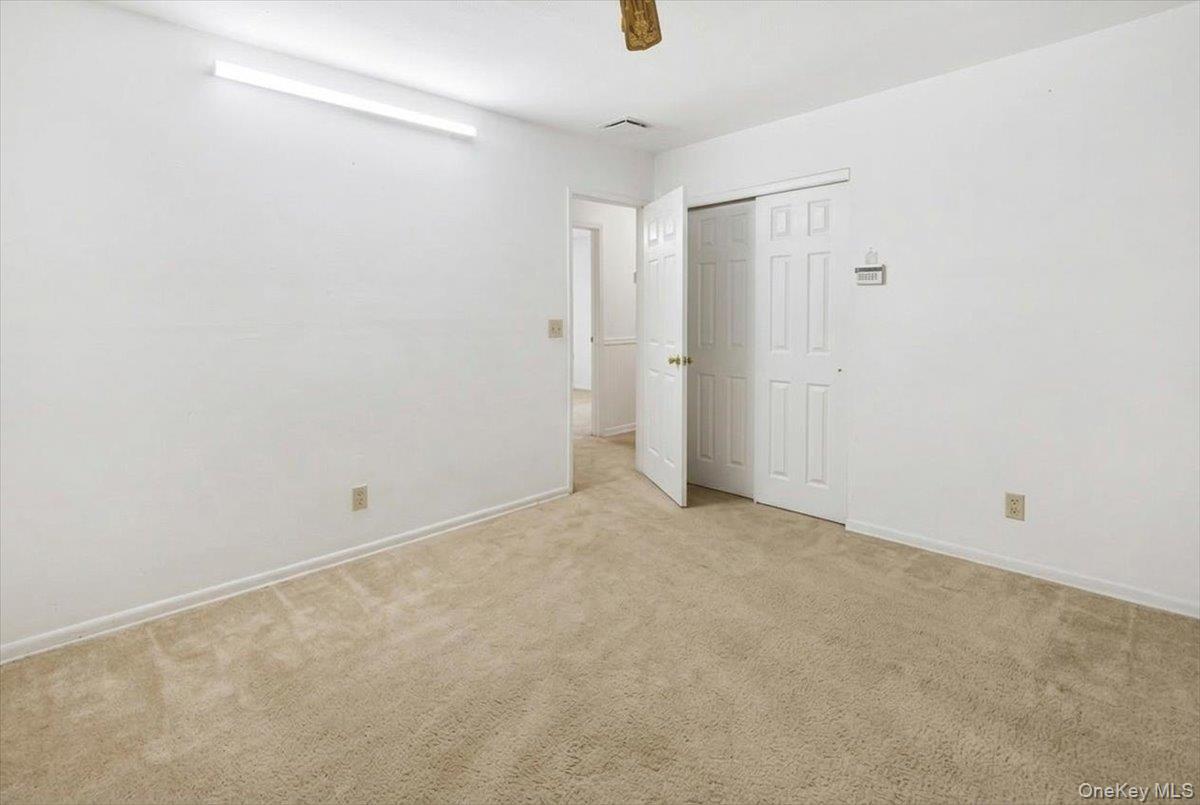 Single Family 13th  Suffolk County, NY 11729, MLS-987410-6