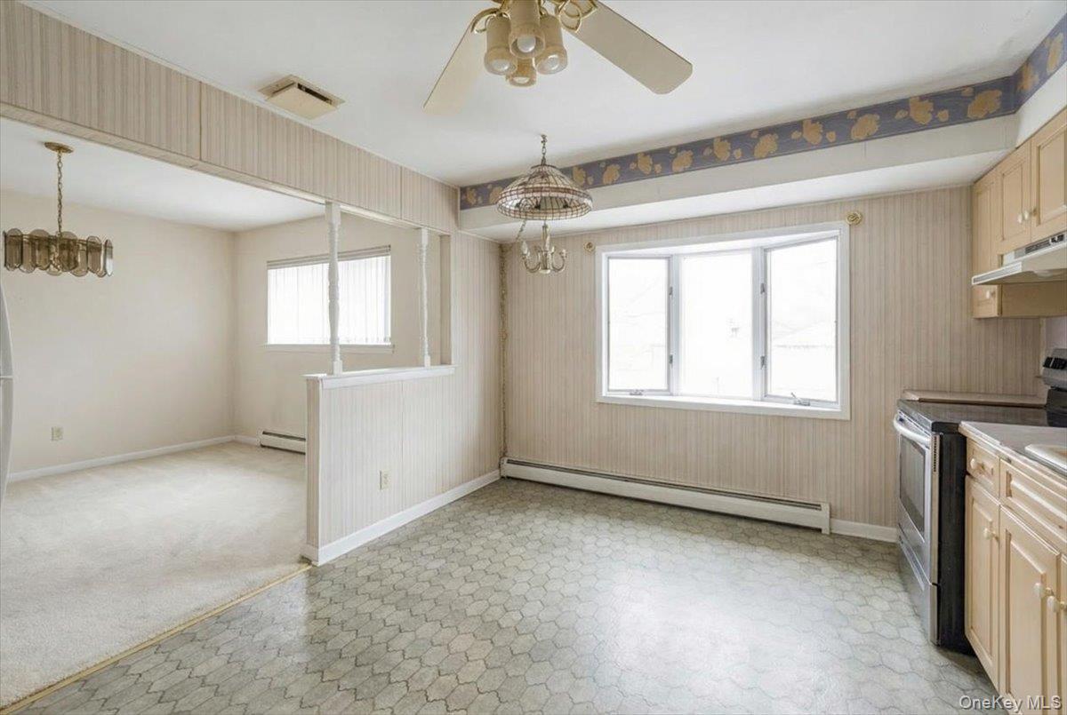 Single Family 13th  Suffolk County, NY 11729, MLS-987410-8