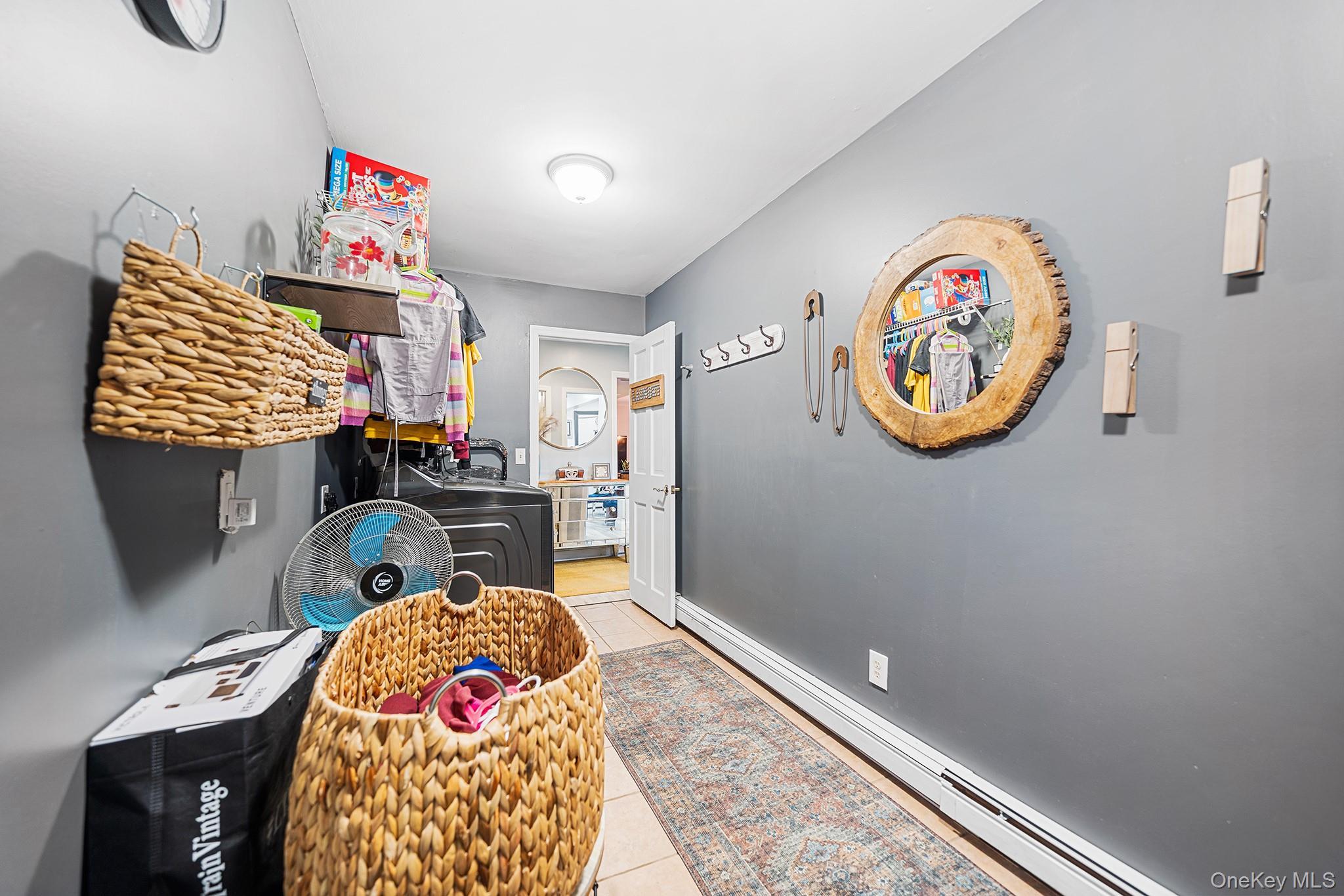 Single Family 4th  Suffolk County, NY 11779, MLS-987425-20