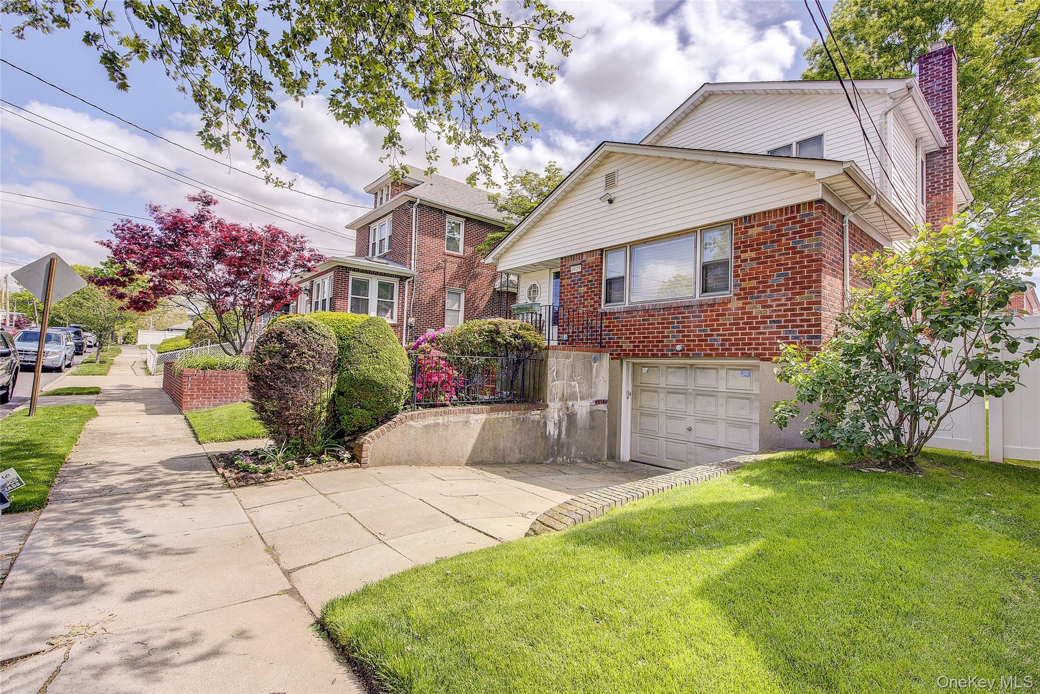 Single Family 166th Street Queens, NY 11365, MLS-987434-2
